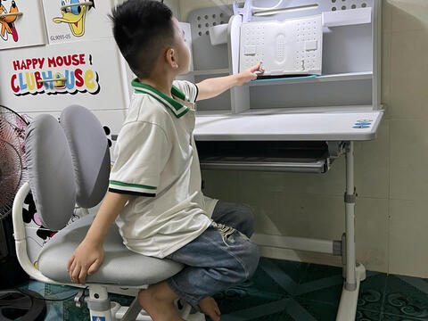 Mùa tựu trường, giỏ hàng trực tuyến thêm đa dạng sản phẩm kích cỡ lớn