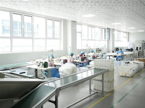 AI - đòn bẩy nâng tầm chuỗi giá trị cho ngành sản xuất thời trang Việt Nam