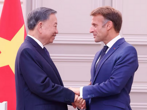 Tuyên bố chung về việc thúc đẩy triển khai khuôn khổ Đối tác Chiến lược Toàn diện Việt Nam-Pháp
