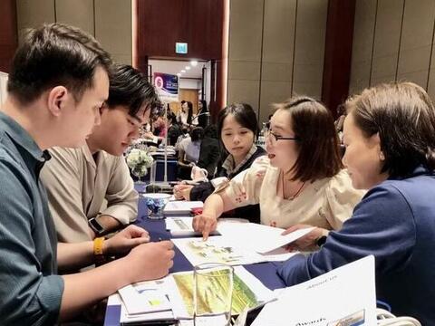 Nửa thế kỷ vun đắp hữu nghị, mở rộng không gian hợp tác mới Việt Nam - Thái Lan