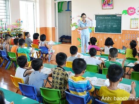 Trẻ 5-6 tuổi thuộc diện phổ cập mầm non được miễn, giảm, hỗ trợ học phí