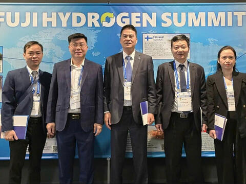 Hà Nội thúc đẩy hợp tác phát triển hydrogen xanh với Nhật Bản