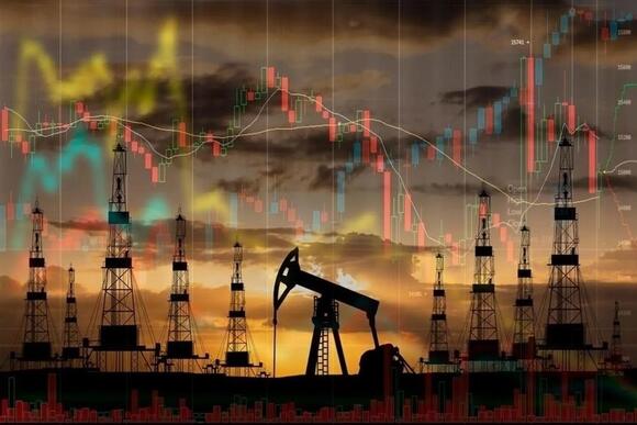 Giá xăng dầu hôm nay (7-3): Tiếp tục tăng vọt