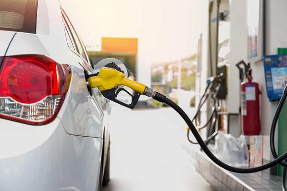 Tăng cường các giải pháp bảo đảm cung ứng xăng dầu cho sản xuất, kinh doanh và tiêu dùng