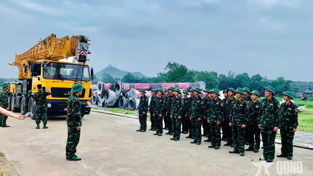 Đường dây 500kV Lào Cai-Vĩnh Yên: Quân khu 2 “chia lửa” trên tuyến thi công gian khó bậc nhất