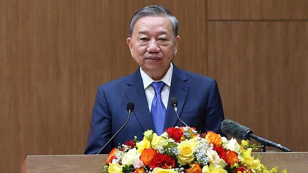 Tổng Bí thư Tô Lâm: Tạo động lực thúc đẩy cán bộ, chiến sĩ Công an nhân dân ra sức thi đua thực hiện thắng lợi nhiệm vụ