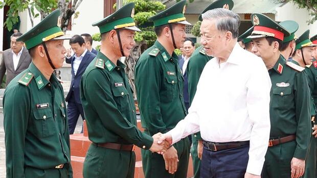 Tổng Bí thư Tô Lâm: Bộ đội Biên phòng tuyệt đối không chủ quan, lơ là trong bất kỳ tình huống nào