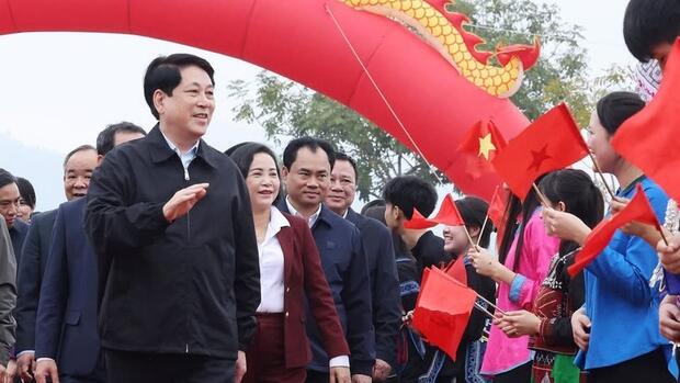 Chủ tịch nước Lương Cường dự Lễ phát động 'Tết trồng cây đời đời nhớ ơn Bác Hồ' tại Lào Cai