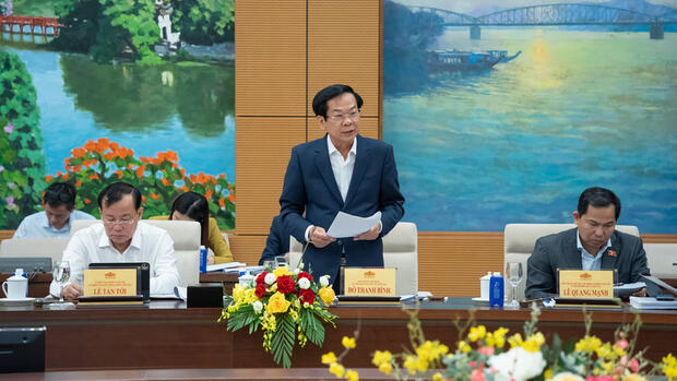 Vận động bầu cử từ khi công bố danh sách chính thức đến trước 24h ngày 14/3