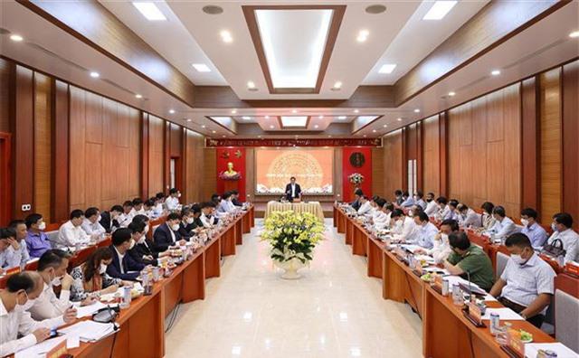 Xây dựng Trường Sa thành trung tâm kinh tế, văn hóa, xã hội; là thành trì bảo vệ chủ quyền biển đảo Tổ quốc - Ảnh 1. Xây dựng Trường Sa thành trung tâm kinh tế, văn hóa, xã hội; là thành trì bảo vệ chủ quyền biển đảo Tổ quốc - Ảnh 1.