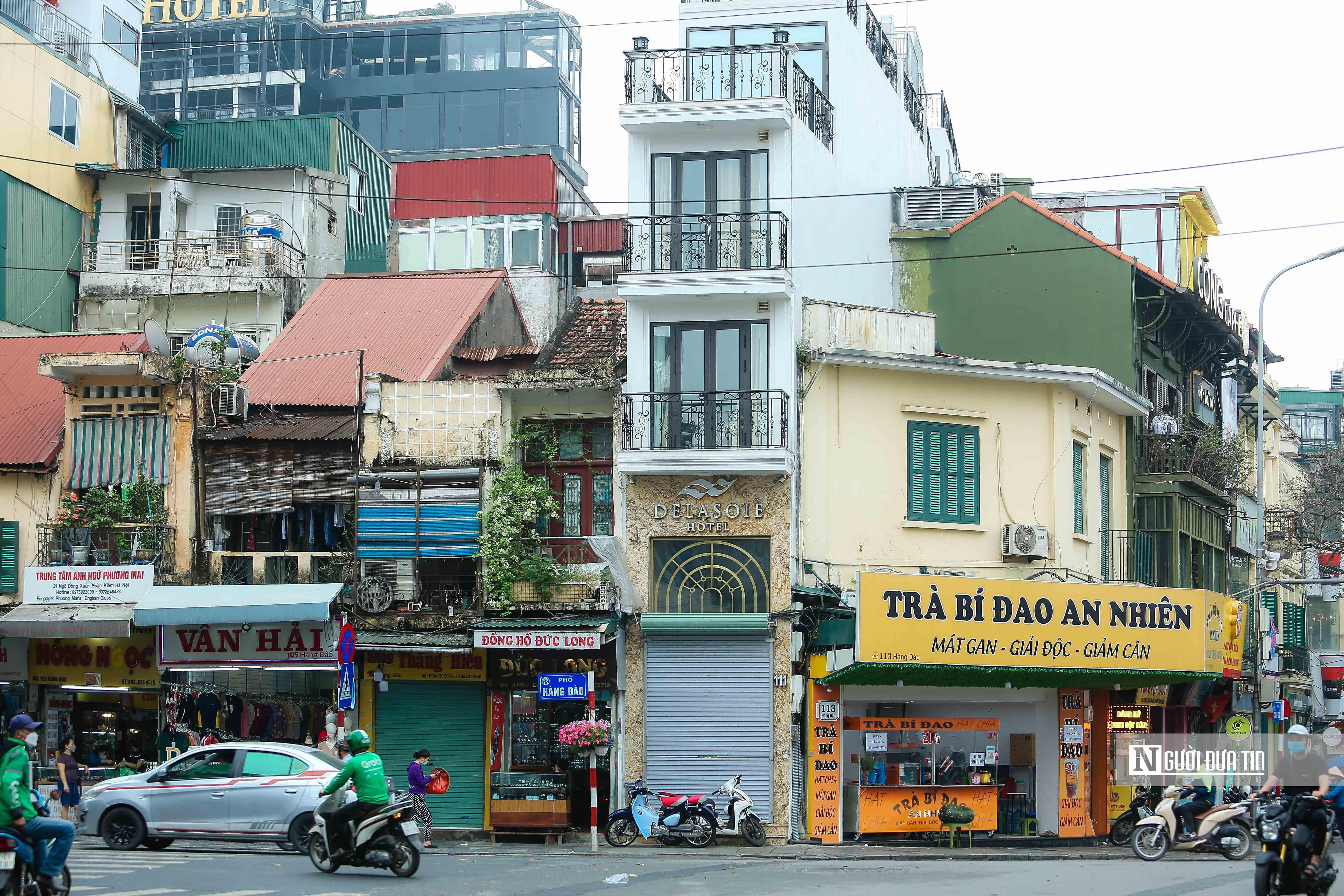 Bất động sản - Khách sạn trăm tỷ không bóng khách, mặt tiền thành quán trà đá (Hình 3).