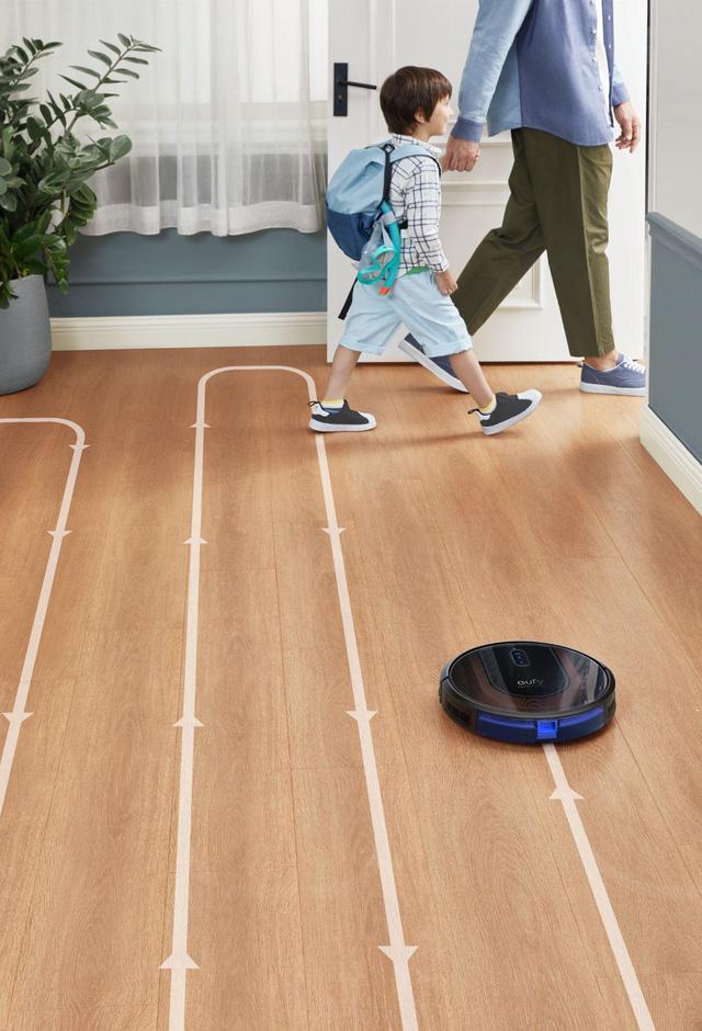 Robot hút bụi Eufy RoboVac G30 Hybrid cao cấp với chỉ hơn 5 triệu đồng! - Ảnh 1.
