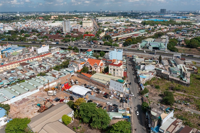 Thế khó của doanh nghiệp bất động sản ảnh 2