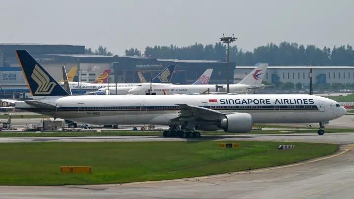 Thế giới - Cách để Singapore Airlines vượt qua bão dịch (Hình 2).