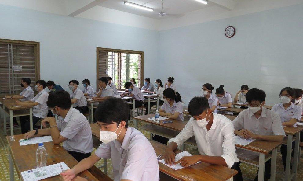 Giáo dục - Giáo viên và thí sinh nhận định về đề thi môn Ngữ văn THPT năm 2022