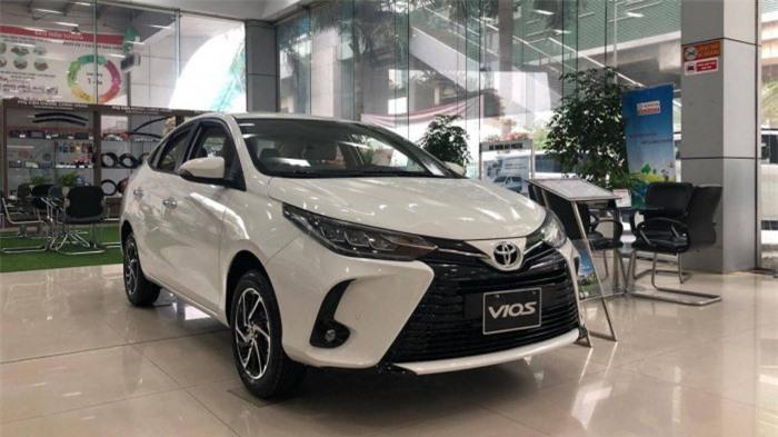 toyota vios giảm giá cao nhất 25 triệu đồng tại đại lý