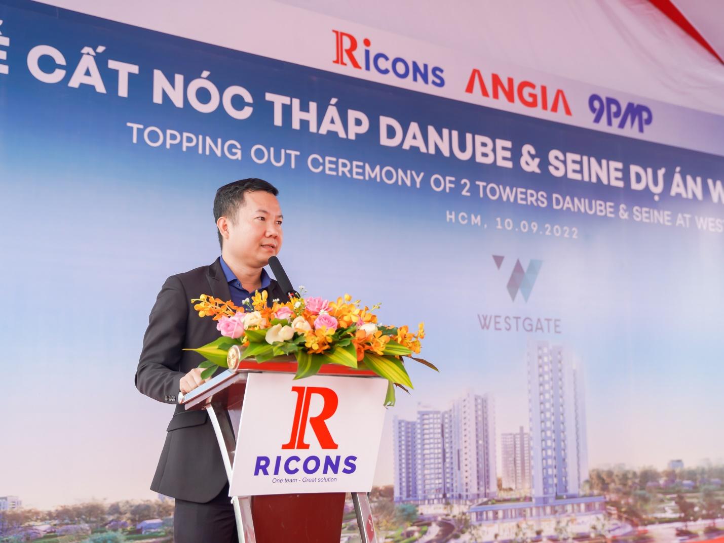 Cất nóc 2 tháp đầu tiên tại khu phức hợp Westgate (Bình Chánh) - Ảnh 1. Cất nóc 2 tháp đầu tiên tại khu phức hợp Westgate (Bình Chánh) - Ảnh 1.