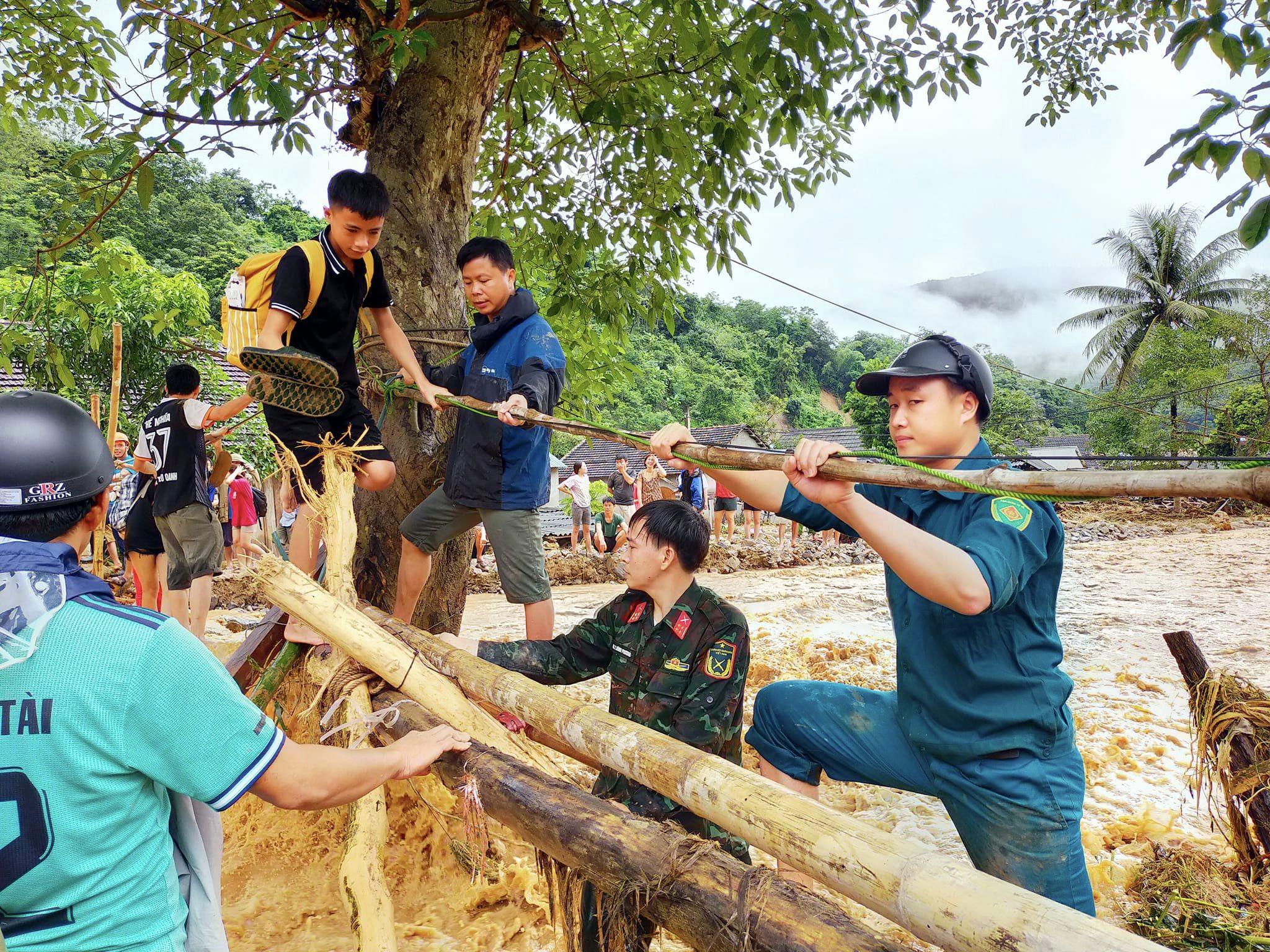 Giáo dục - Nghệ An: Nhiều học sinh huyện Kỳ Sơn chưa thể đến trường do lũ (Hình 3).