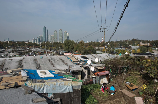 Làng mặt trăng ở Hàn Quốc cho thấy một góc nhìn khác về một Seoul hoa lệ - Ảnh 3.