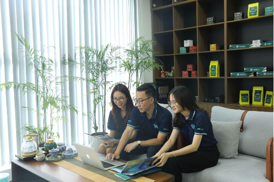 VHA Holding thay áo mới với phương châm tái thiết định vị, vững bước tiến lên - Ảnh 4.