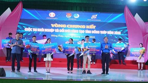 Trao giải cuộc thi