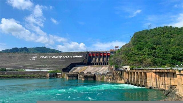 Điều chỉnh giá bán điện phải có lộ trình và đánh giá kỹ tác động - Ảnh 1.