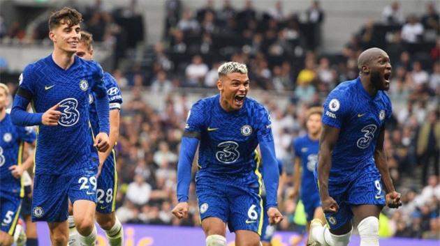 Glen Johnson đánh giá cao Chelsea ở mùa giải tới Glen Johnson danh gia cao Chelsea o mua giai toi