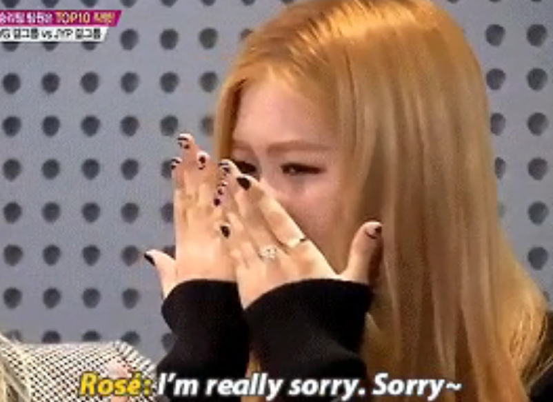 Sự thật đằng sau "lò đào tạo" thần tượng K-pop: Tuyển chọn khắc nghiệt, luyện tập ngày đêm vẫn có thể bị loại bất kỳ lúc nào - Ảnh 6.