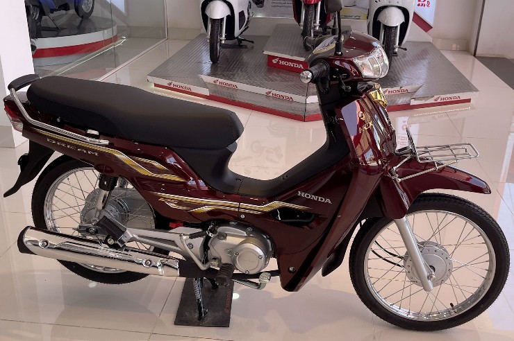 Chi tiết Honda Dream 2023 vừa cập bến đại lý Việt: Thiết kế mãn nhãn, giá bán gây bất ngờ cực lớn ảnh 3