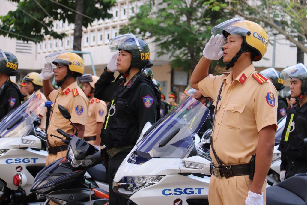 Công an TP Hồ Chí Minh ra quân trấn áp tội phạm dịp Tết