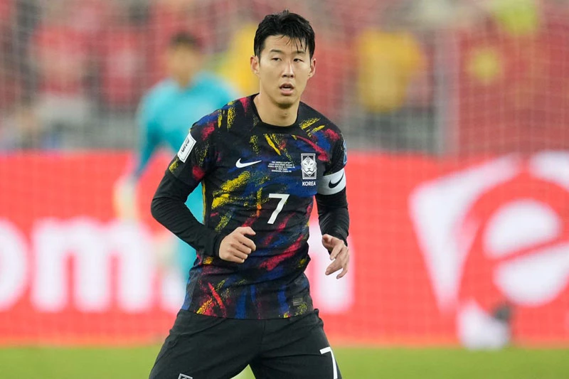 Son Heung-min đứng thứ 3.