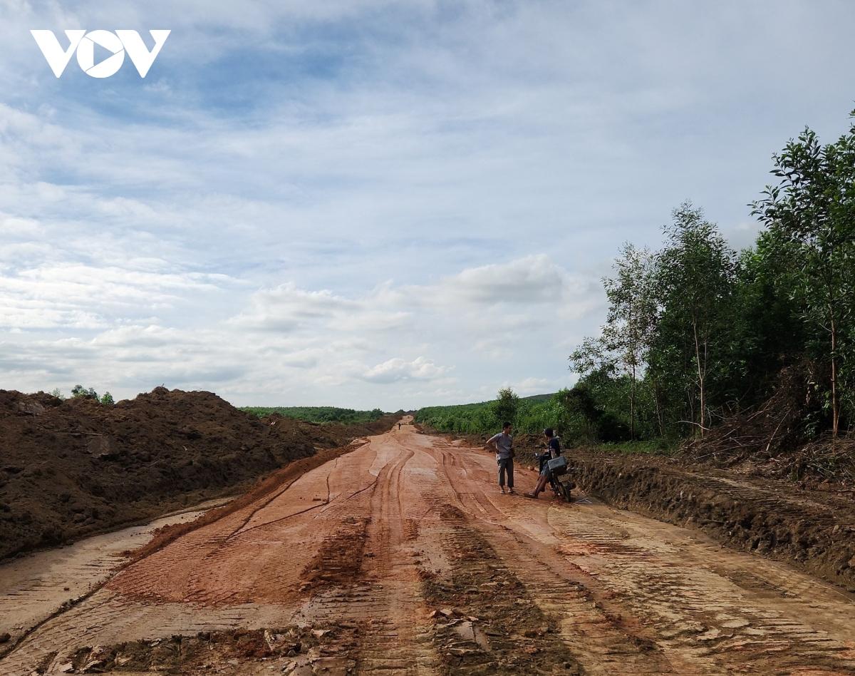 Cao tốc Buôn Ma Thuột - Khánh Hòa đã thành hình - Ảnh 4.