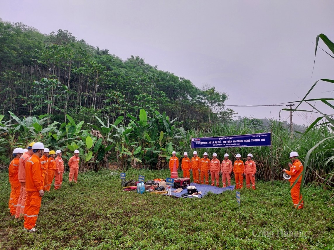 Hà Giang: Sẵn sàng đảm bảo cấp điện an toàn, ổn định mùa mưa bão