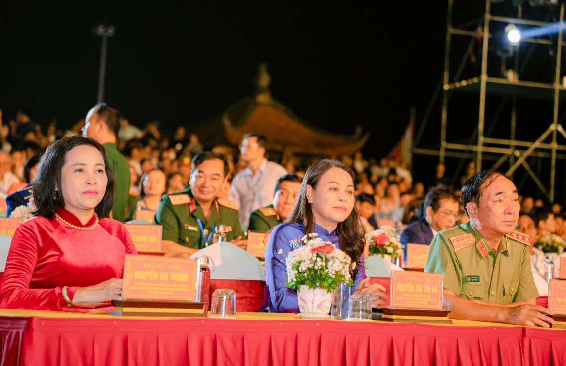 Ninh Bình: Long trọng tổ chức kỷ niệm 1.100 năm ngày sinh Đinh Tiên Hoàng Đế