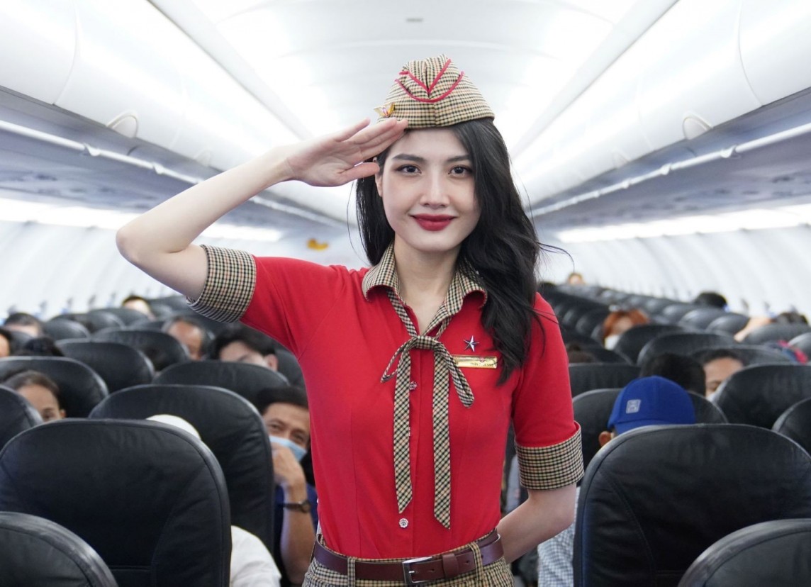 Cơ hội săn hàng hiệu chính hãng miễn thuế với Prebook Duty Free của Vietjet, ưu đãi đến 50%