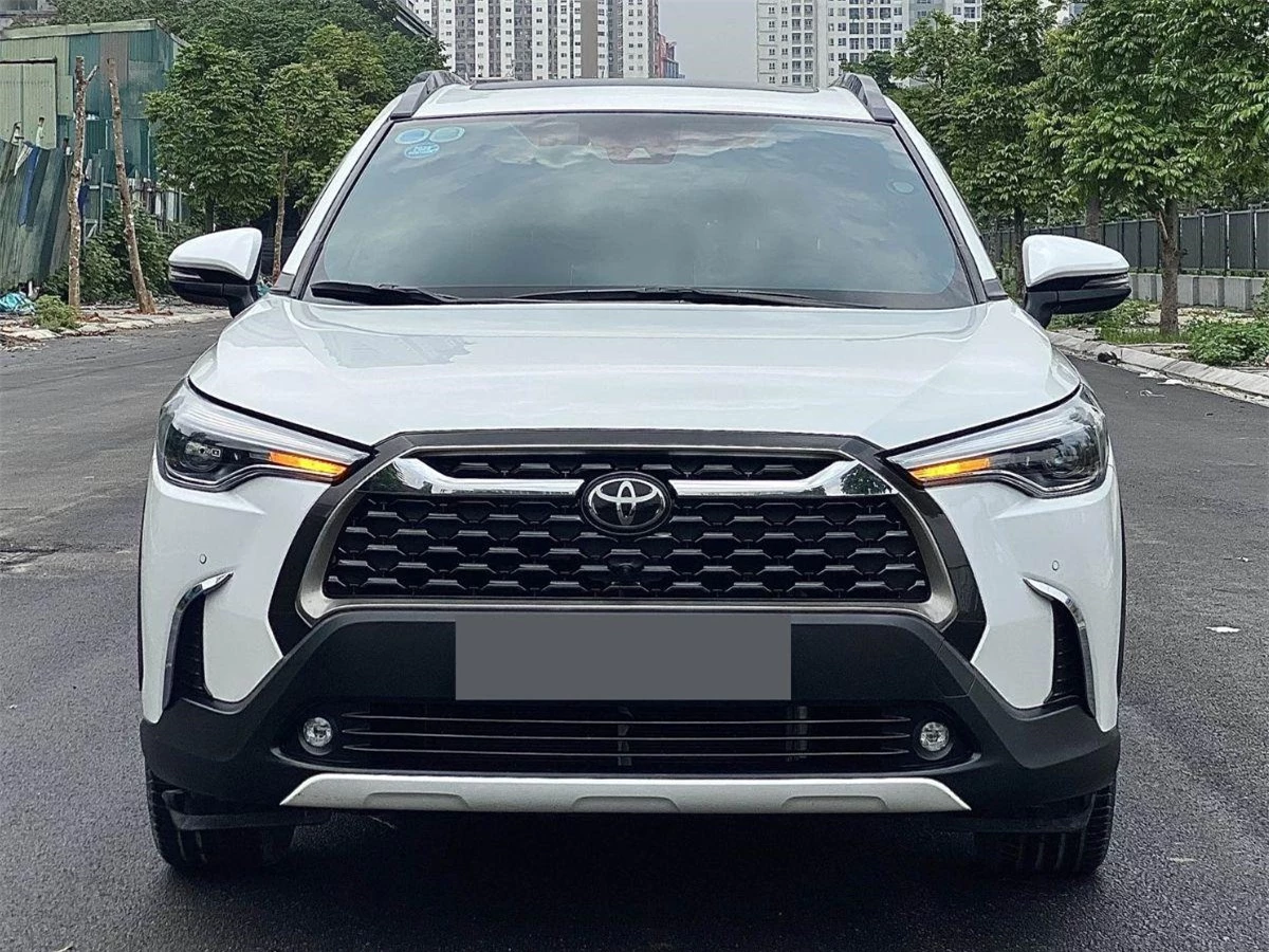 Toyota Corolla Cross lăn bánh 3 năm rao bán giá bao nhiêu sau khi phiên bản mới ra mắt Việt Nam? 458927