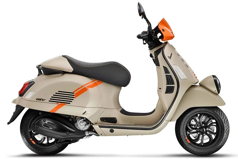 Vespa GTV 300.