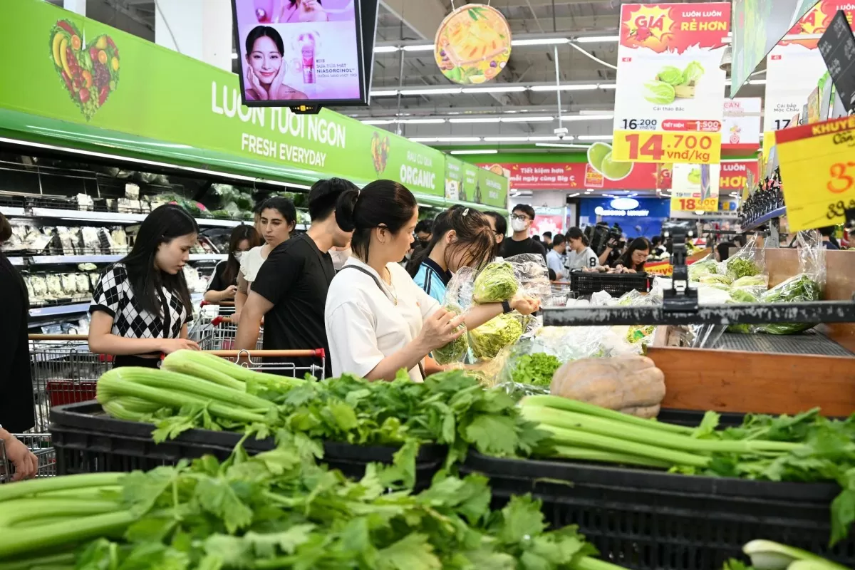 Bộ trưởng Nguyễn Hồng Diên: Ưu tiên cấp lại điện, đảm bảo đủ xăng dầu và hàng hoá cho người dân sau bão số 3