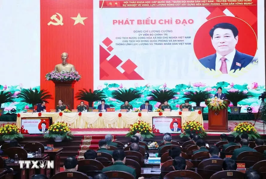 Quân đội nhân dân Việt Nam: Tỏa sáng phẩm chất “Bộ đội Cụ Hồ” trong thời kỳ mới Quân đội nhân dân Việt Nam: Tỏa sáng phẩm chất “Bộ đội Cụ Hồ” trong thời kỳ mới