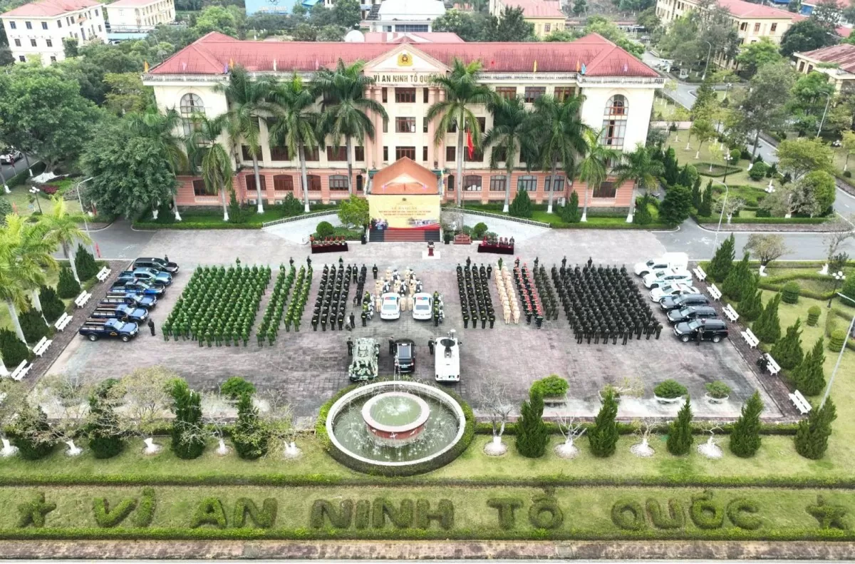 Lai Châu: Lễ ra quân đợt cao điểm trấn áp các loại tội phạm dịp Tết Nguyên đán Ất Tỵ 2025 Lai Châu: Lễ ra quân đợt cao điểm trấn áp các loại tội phạm dịp Tết Nguyên đán Ất Tỵ 2025