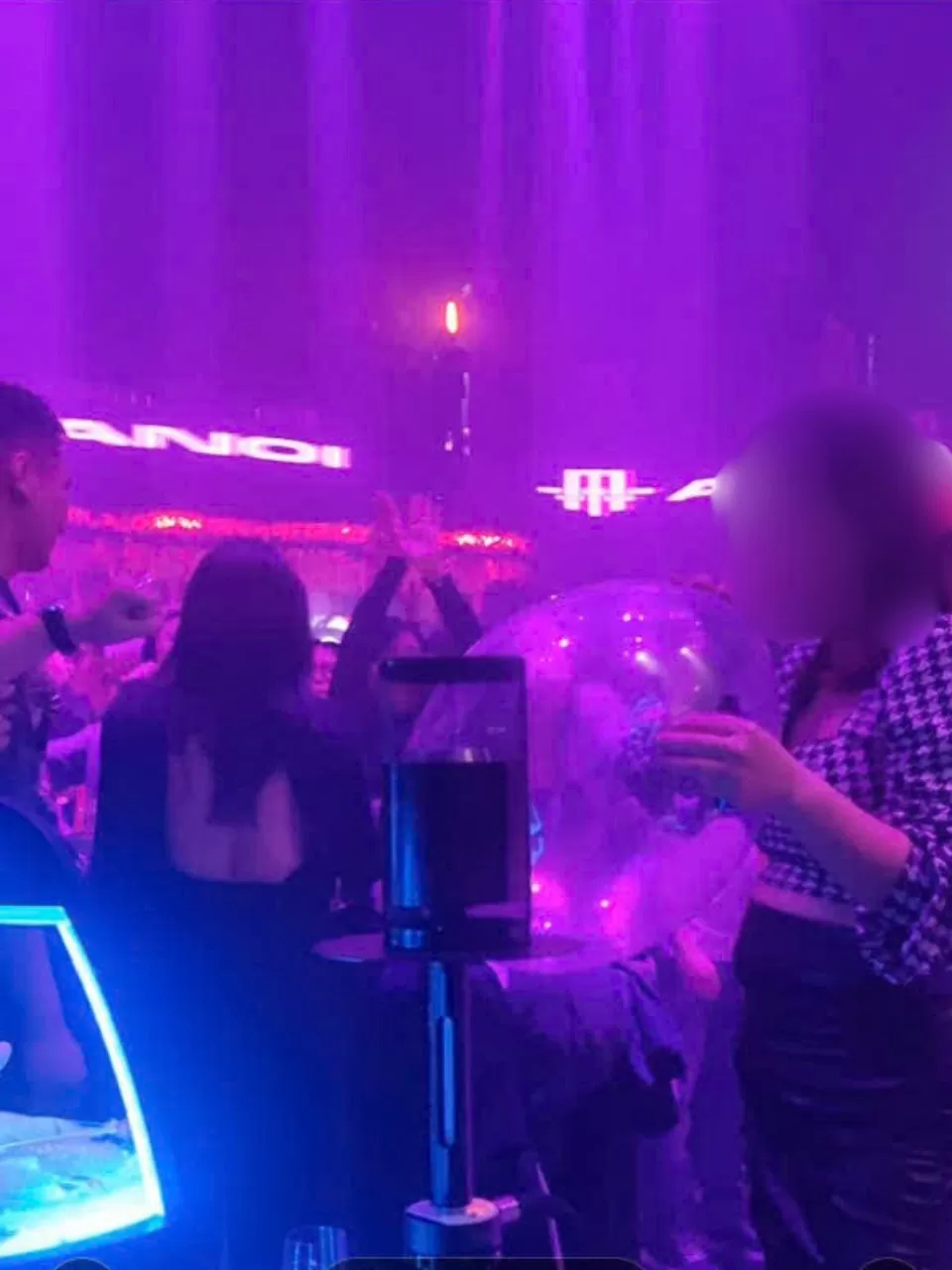 Hà Nội: Quán bar A PLUS HN kinh doanh hàng cấm, bắt chẹt khách hàng