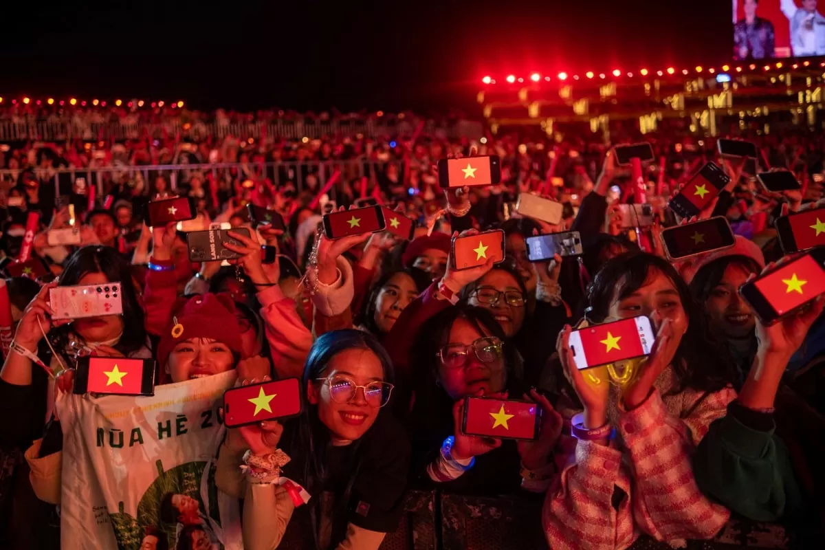 Nhờ những dự án như “Anh Trai Vượt Ngàn Chông Gai” hay “Bắc Bling”, thế hệ trẻ tìm thấy tình yêu với âm nhạc dân tộc.