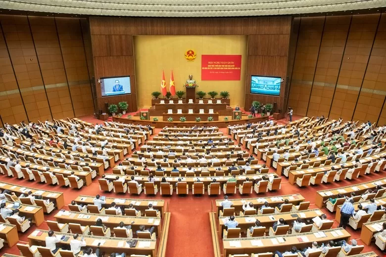 Sáng 21/5/2025: Quốc hội thảo luận và Biểu quyết thông qua Nghị quyết về việc rút ngắn nhiệm kỳ Quốc hội khoá XV và HĐND các cấp nhiệm kỳ 2021 - 2026; Ngày bầu cử đại biểu Quốc hội khóa XVI và đại biểu HĐND các cấp nhiệm kỳ 2026 - 2031