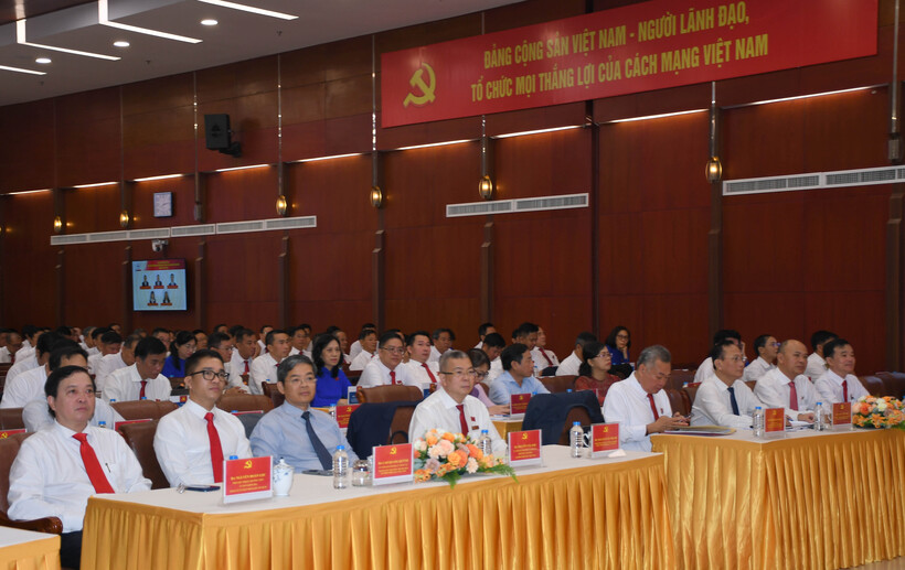 Đại biểu tham dự Đại hội Đại biểu Đảng bộ Tổng công ty Điện lực TP. Hồ Chí Minh lần thứ IV, nhiệm kỳ 2025–2030. Ảnh: Minh Khuê.