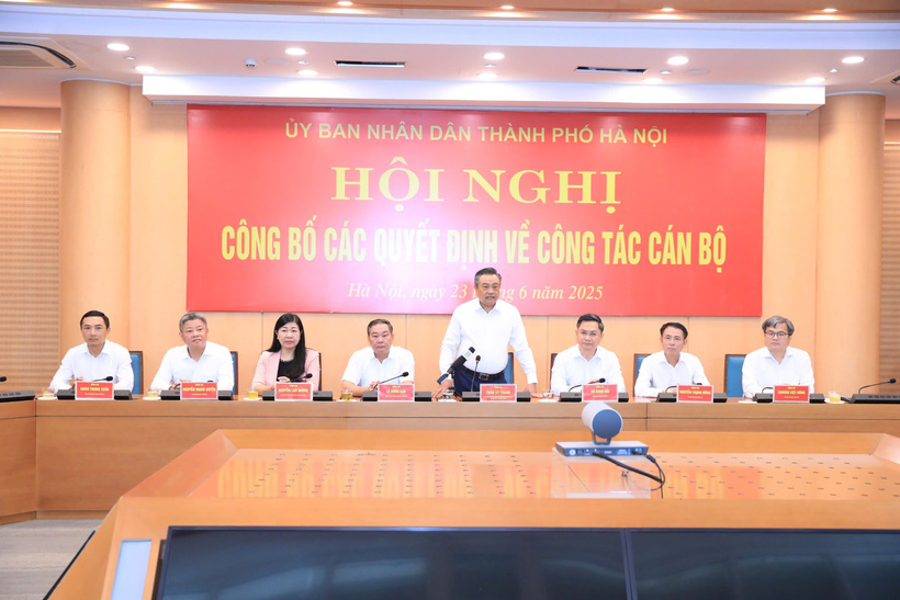 Chủ tịch UBND TP. Hà Nội Trần Sỹ Thanh phát biểu tại hội nghị. Ảnh: Linh Phạm