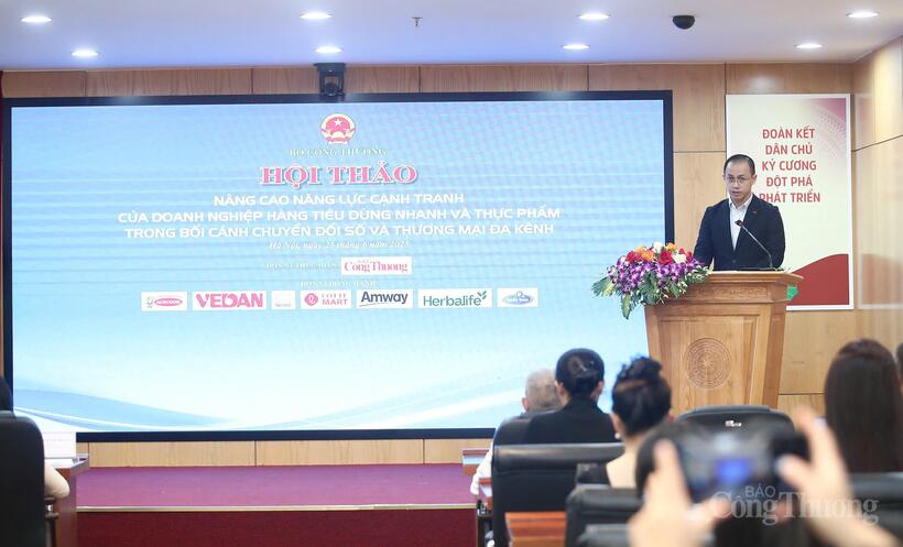 Ông Đào Thanh Tùng, Trưởng bộ phận Thương mại điện tử Lotte Mart Việt Nam cho rằng, thương mại điện tử không còn đơn thuần là một kênh bán hàng mới