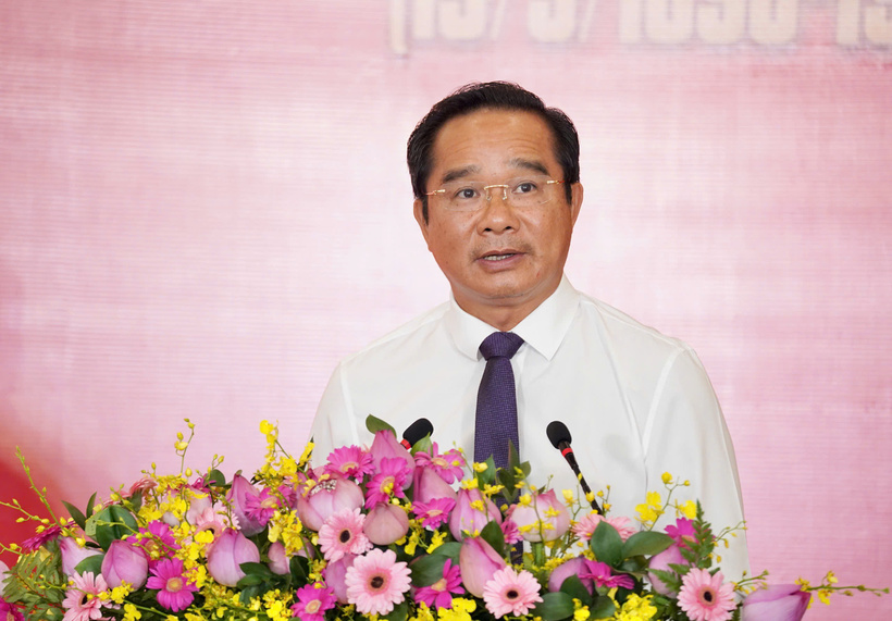 Ông Nguyễn Văn Được, Phó Bí thư Thành ủy TP. Hồ Chí Minh (mới) nhiệm kỳ 2020 - 2025 giữ chức vụ Chủ tịch UBND TP. Hồ Chí Minh (mới) nhiệm kỳ 2021 - 2026.