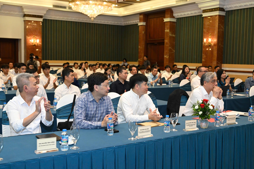 Các đại biểu tham dự diễn đàn. Ảnh: Cấn Dũng