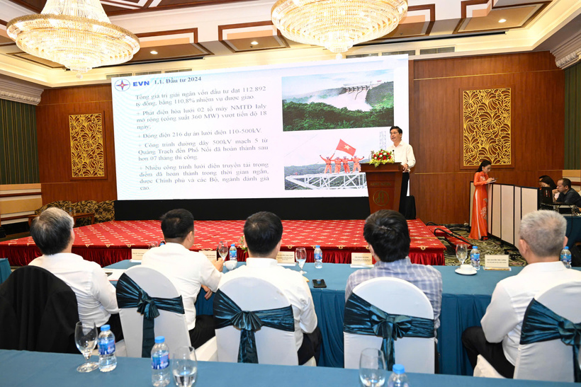 Diễn đàn được tổ chức sau 8 ngày Luật Sử dụng năng lượng tiết kiệm và hiệu quả (sửa đổi) được Quốc hội thông qua. Ảnh: Cấn Dũng