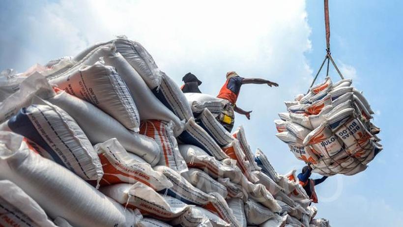 Malaysia đang tăng cường kiểm soát giá cả sinh hoạt do thiếu hụt nguồn cung, vì vậy, doanh nghiệp sản xuất trứng, gạo... Việt Nam cần quan tâm kết nối với hệ thống phấn phối để gia tăng xuất khẩu. Ảnh: Ngọc Quỳnh